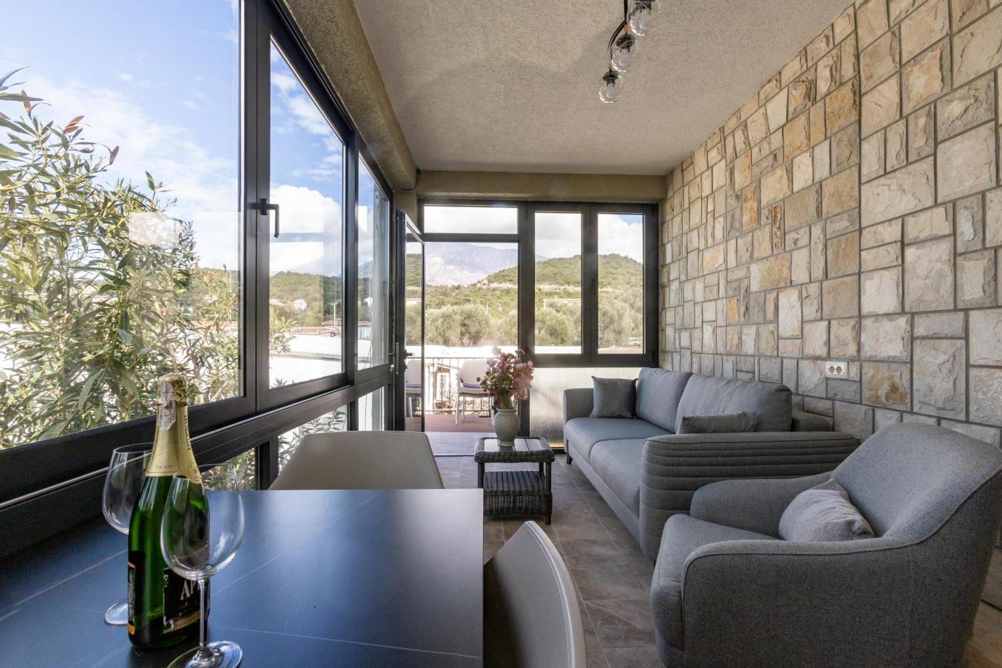Apartments Oliva อัตเจฮะห์ ภายนอก รูปภาพ