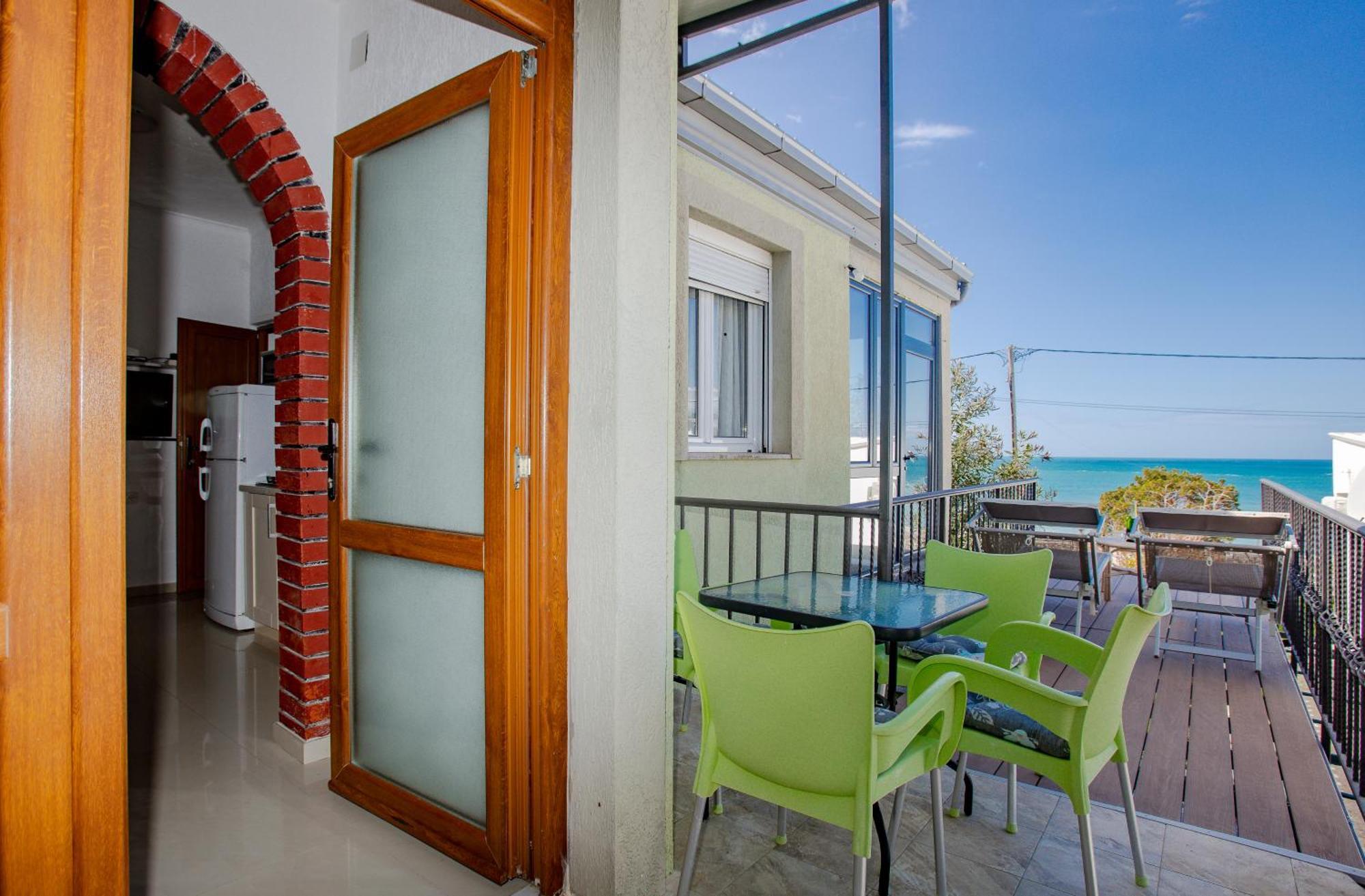Apartments Oliva อัตเจฮะห์ ภายนอก รูปภาพ